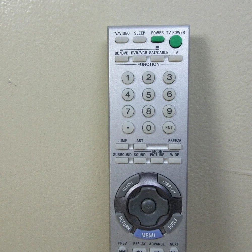 OEM‎ Sony RM-YD010 Remote Control KDF-50X30 KDL-52XBR2 KDS-55AL120 KDS-60A2000